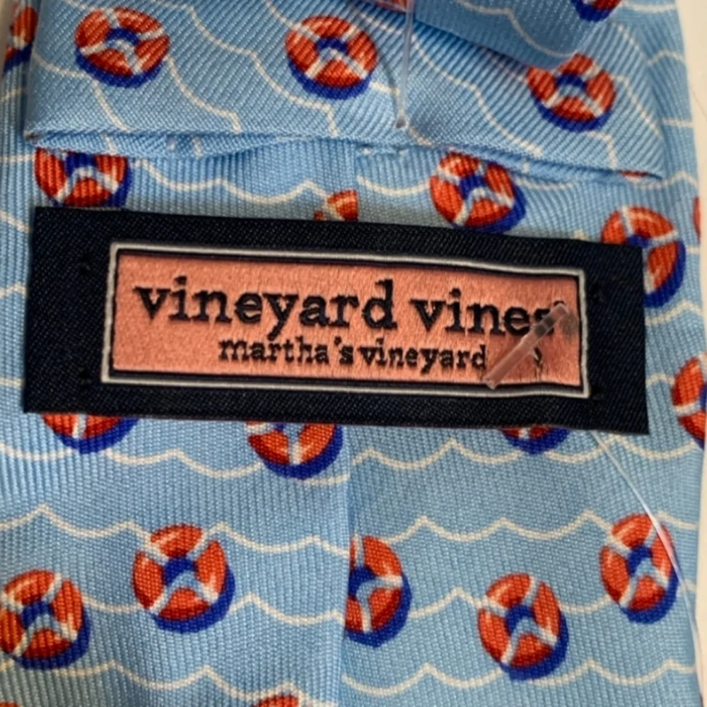 Vineyard Vines Boys Life Rings Printed Silk Tie Size 49